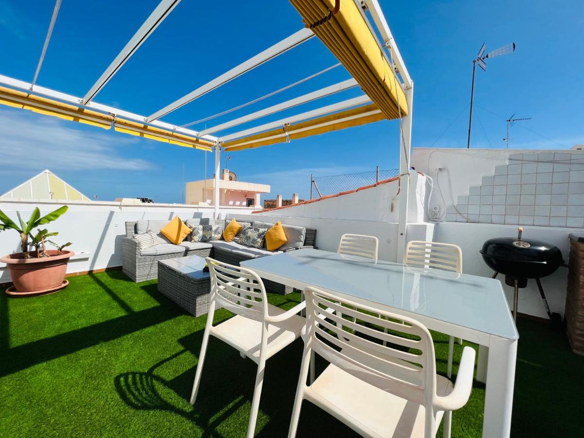 Апартаменты M&G Acqua Private Pool Нерха Экстерьер фото